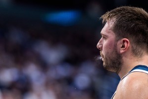 九游体育下载手机版-斯洛文尼亚资深教练：我们接近拿牌了 只要东契奇在阵中就有机会