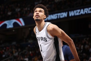 九游体育官方网站-问题不大吧？蒂格：如果文班能保持健康 那他下赛季会进最佳阵容