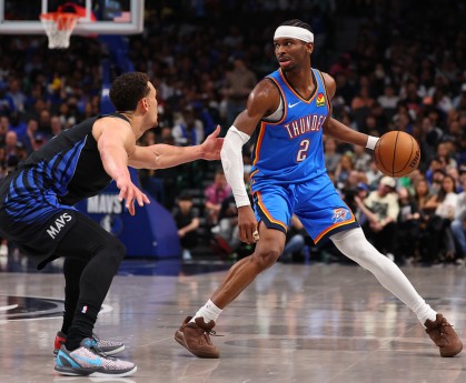 九游体育官网网页入口-雷霆100-87击败独行侠！亚历打破尘封63年NBA纪录，登顶历史第一