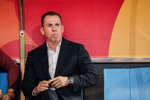 九游体育官方网站-下一任选谁？久帅卸任后，中国足协将启动全球范围选帅工作